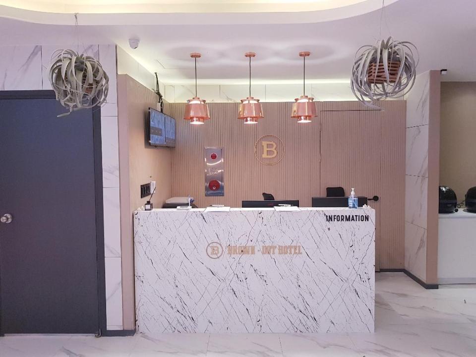 Pohang Brown Dot Hotel Экстерьер фото